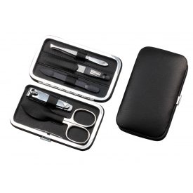   Kis Fémkeretes Manikűrkészlet | Rozsdamentes Eszközökkel | 1 Ollós | Körömcsipeszes | 5 Részes | Fekete Bőrtok